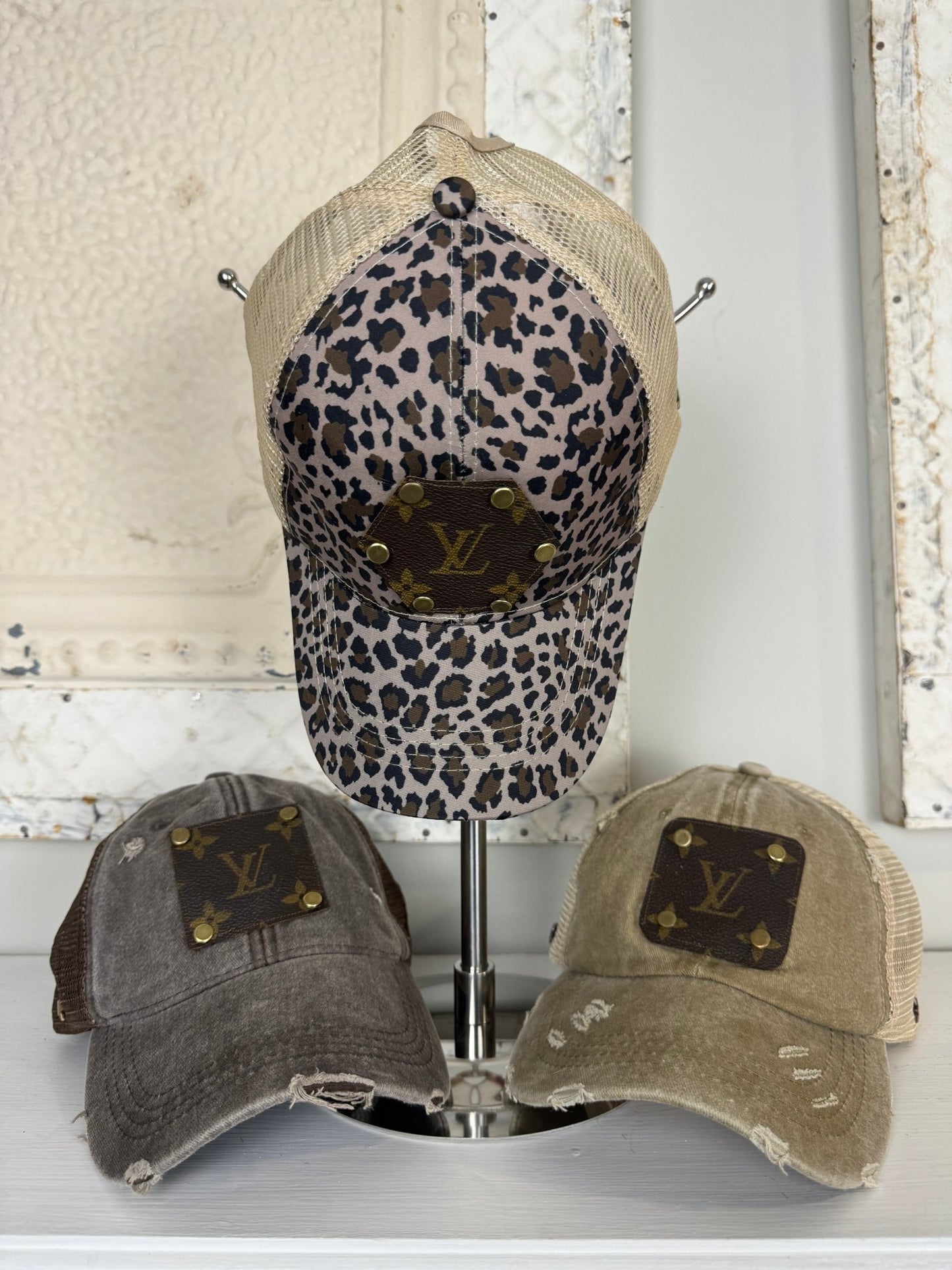 Trendy Tattered Collection: Breathable Leopard - Jagged Leather