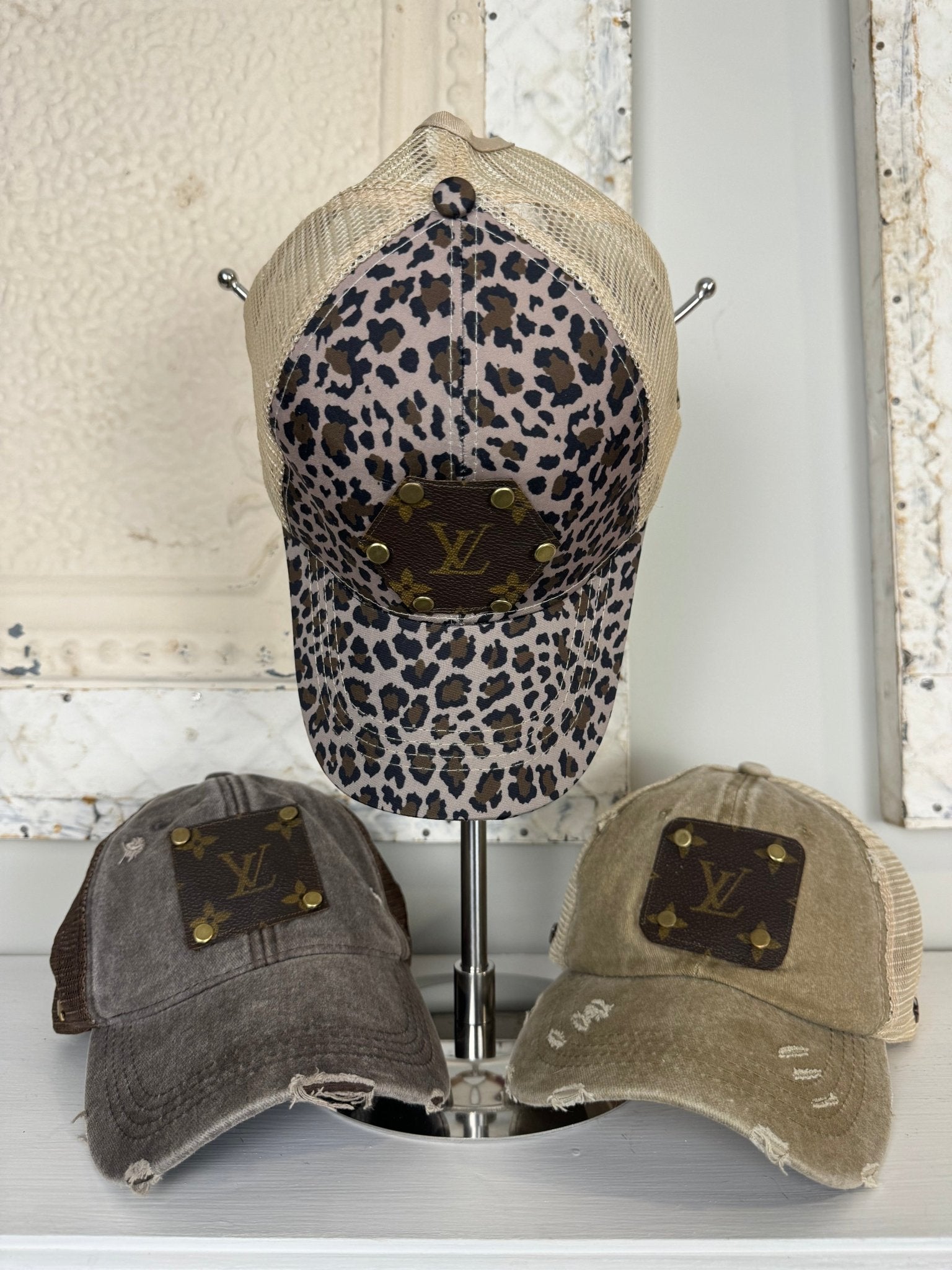 Trendy Tattered Collection: Breathable Leopard - Jagged Leather