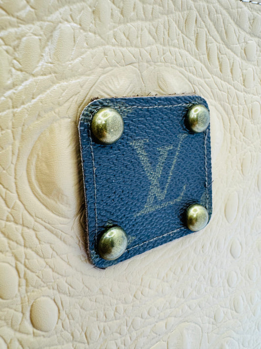 Wristlet-Brown gator