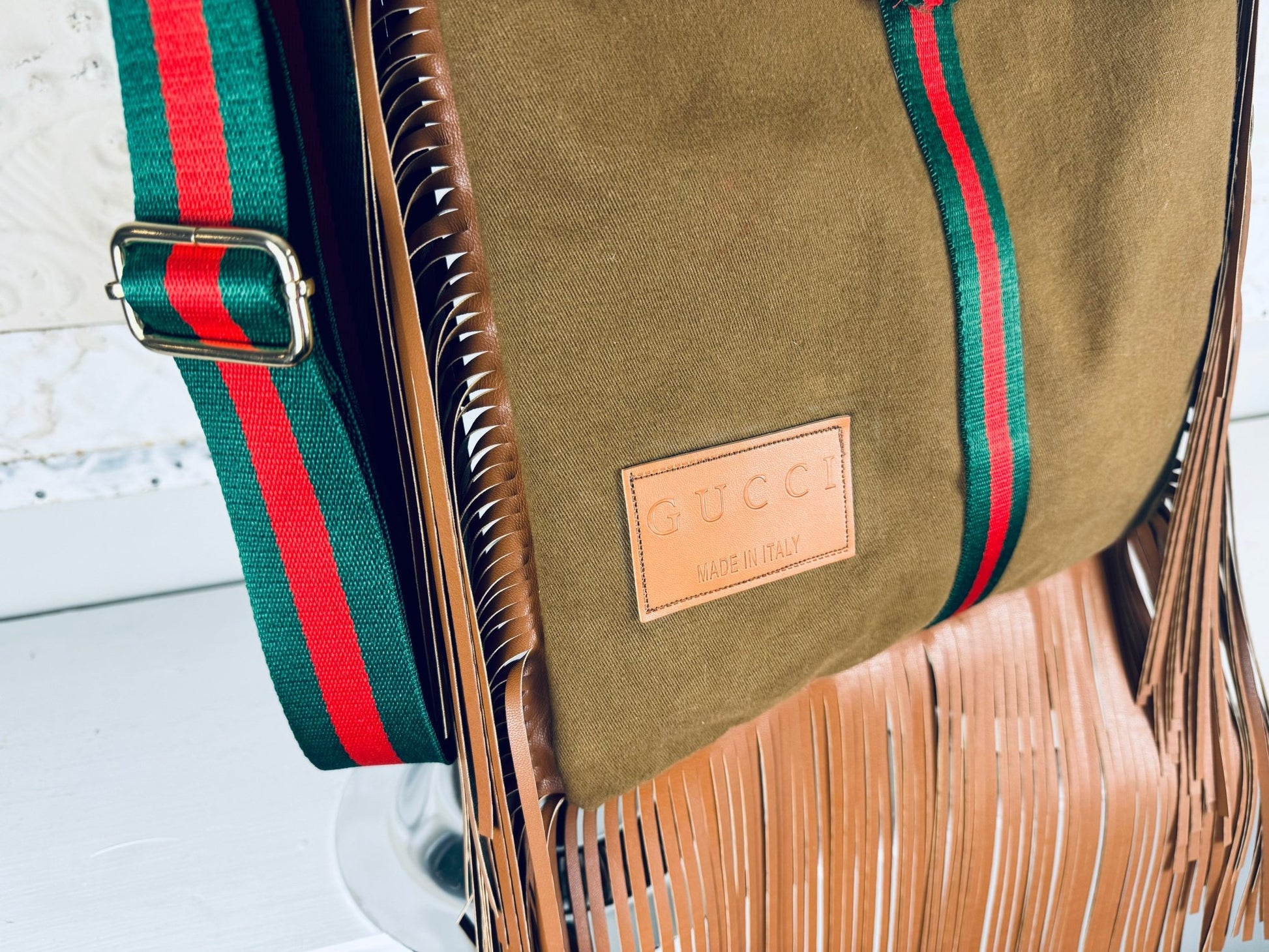 Jaguar Gem bag - Jagged Leather