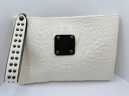 Wristlet - Gator White